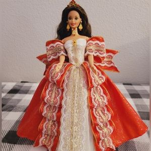 Mattel Happy Holiday Barbie Doll Collection 1997